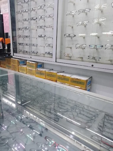 tempat optik maksar